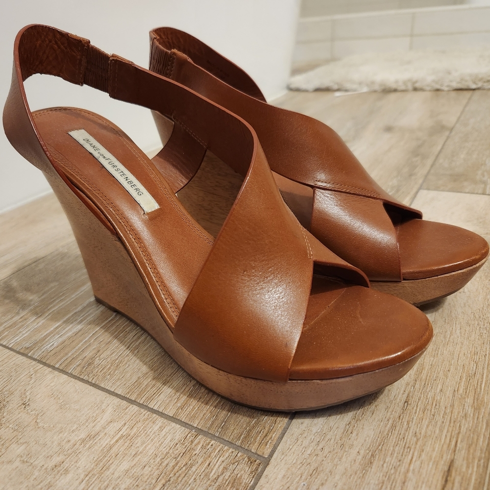 Diane Von Furstenberg Leather